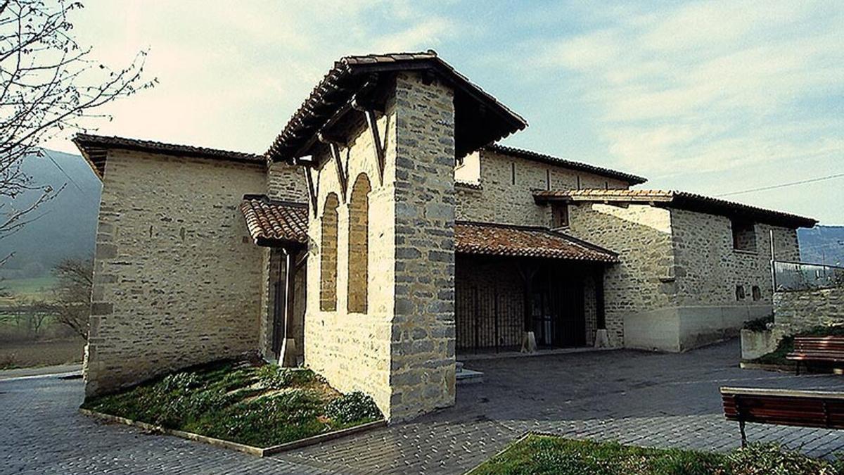 Perspectiva de la Casa Torre de Urbina de Basabe