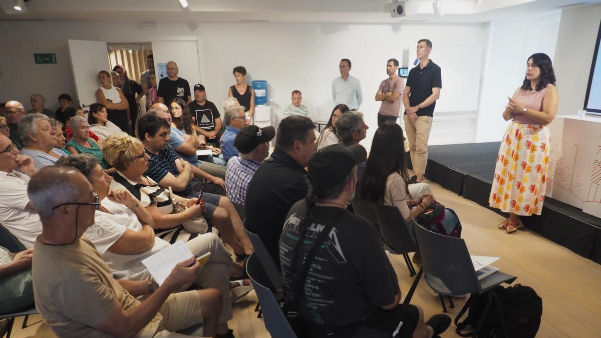 Representantes del Ayuntamiento, la Diputacion Foral de Gipuzkoa y la empresa dieron cuenta de la situación de las obras