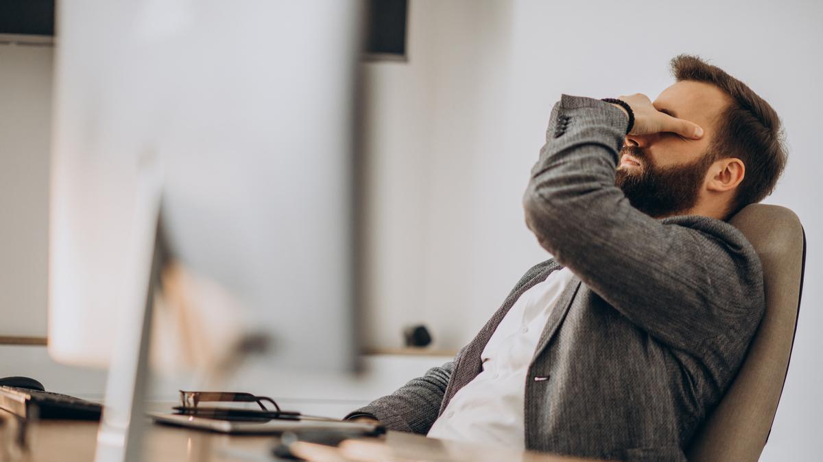 En los hombres, la ansiedad y el estrés aumentan junto con la preocupación por el trabajo.