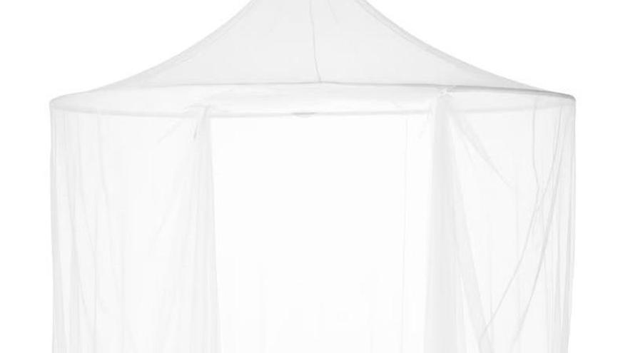 Imagen de la mosquitera blanca Solig de Ikea