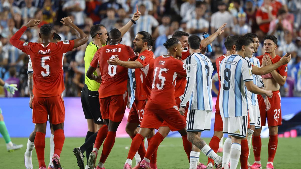Imagen del partido entre Argentina y Suiza.