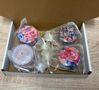 Un pedido que recibió la artesana fue para una boda.