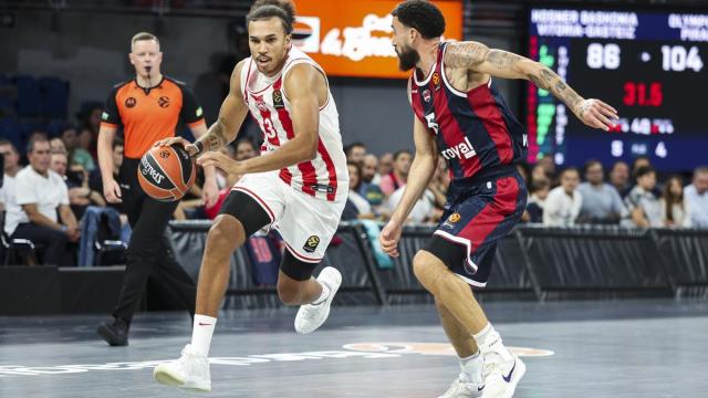Una imagen del encuentro de la Euroliga entre el Baskonia y el Olympiacos.