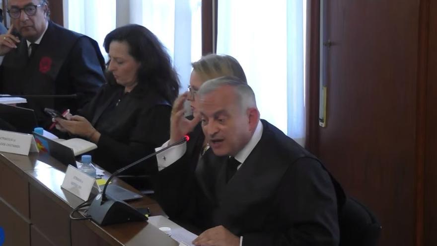El abogado de Hazte Oír, Javier María Pérez, presenta las conclusiones finales en el juicio por la contratación del hermano de pedro Sánchez en la Diputación de Badajoz.