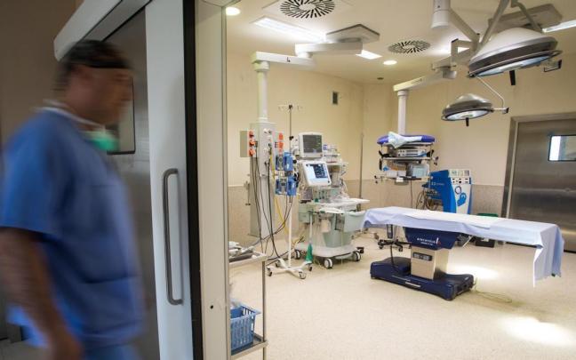 La ley fija los deberes de la ciudadanía, entre ellos, tratar con respeto a los profesionales del Sistema de Salud Pública de Euskadi.