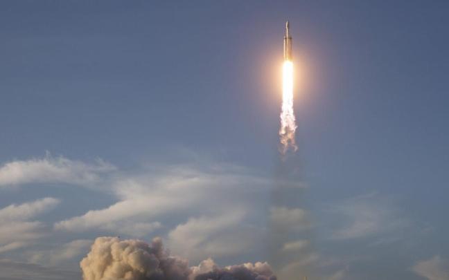 El telescopio Nancy Grace Roman de la NASA, en pleno lanzamiento
