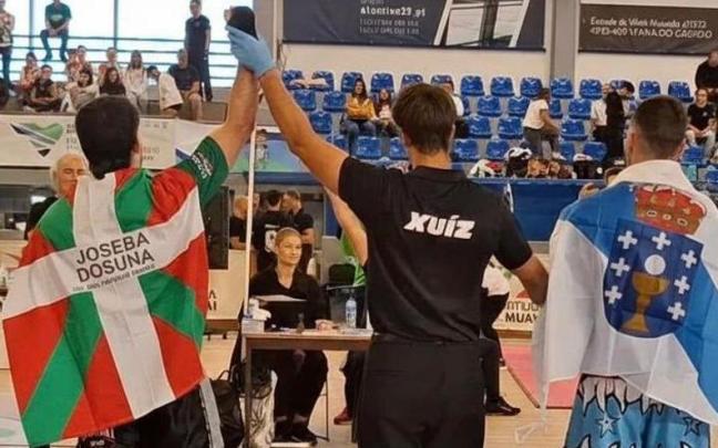 Joseba Dosuna ganó todos sus combates y uno de ellos por KO técnico