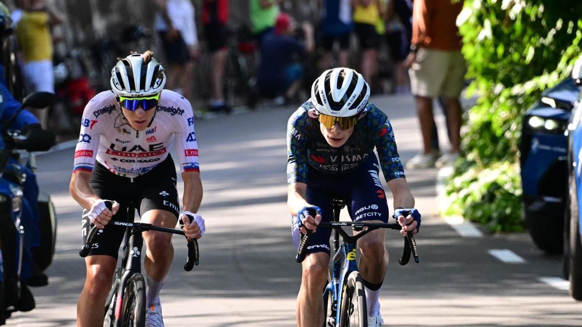 Tadej Pogacar y Jonas Vingegaard, otra vez a solas en el Tour.