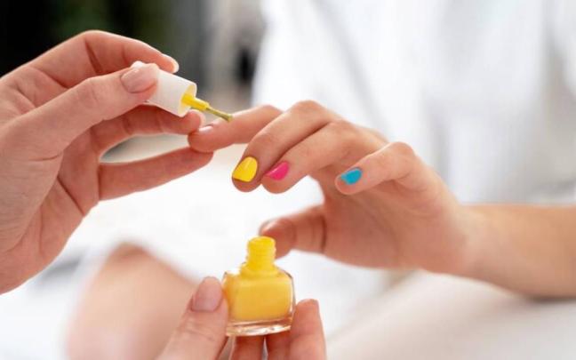 Cada cuánto hay que quitarse el esmalte de uñas