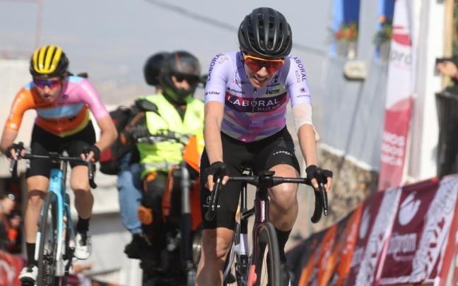 Ane Santesteban obtiene la segunda plaza.