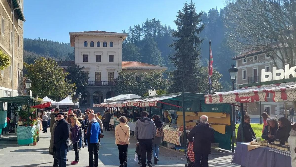 La Feria de Mujeres Productoras del domingo contará con 19 puestos de venta