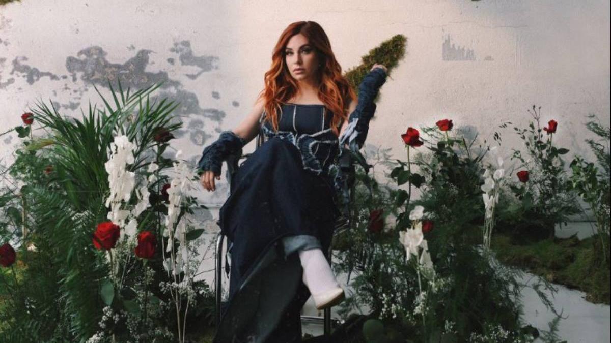 Portada del nuevo tema de Leire Martínez