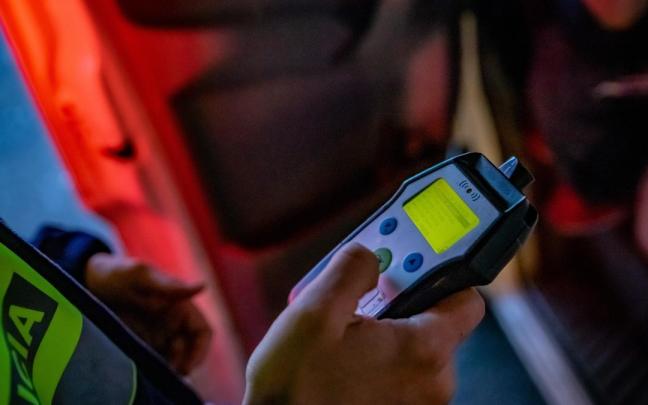Imagen de recurso de un alcoholímetro