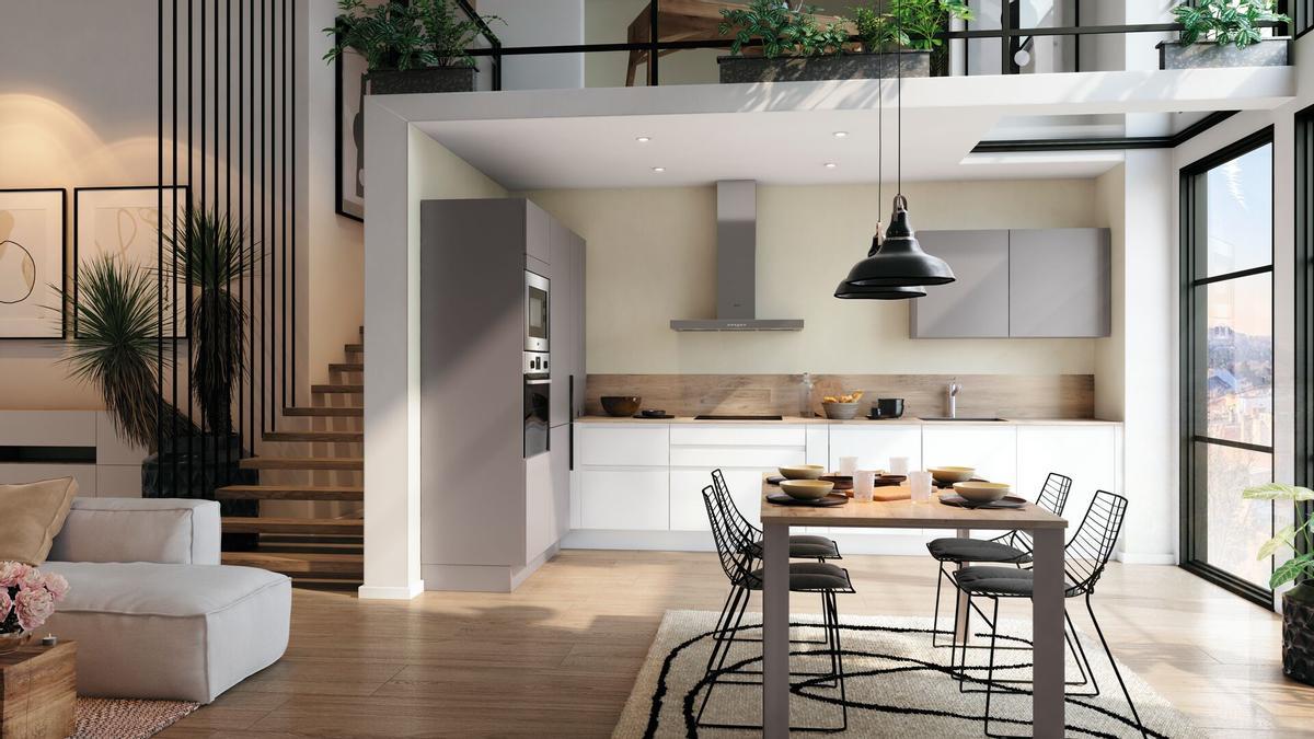 Sin apenas armarios altos, en esta cocina se ha colocado un salpicadero a media altura con efecto madera.