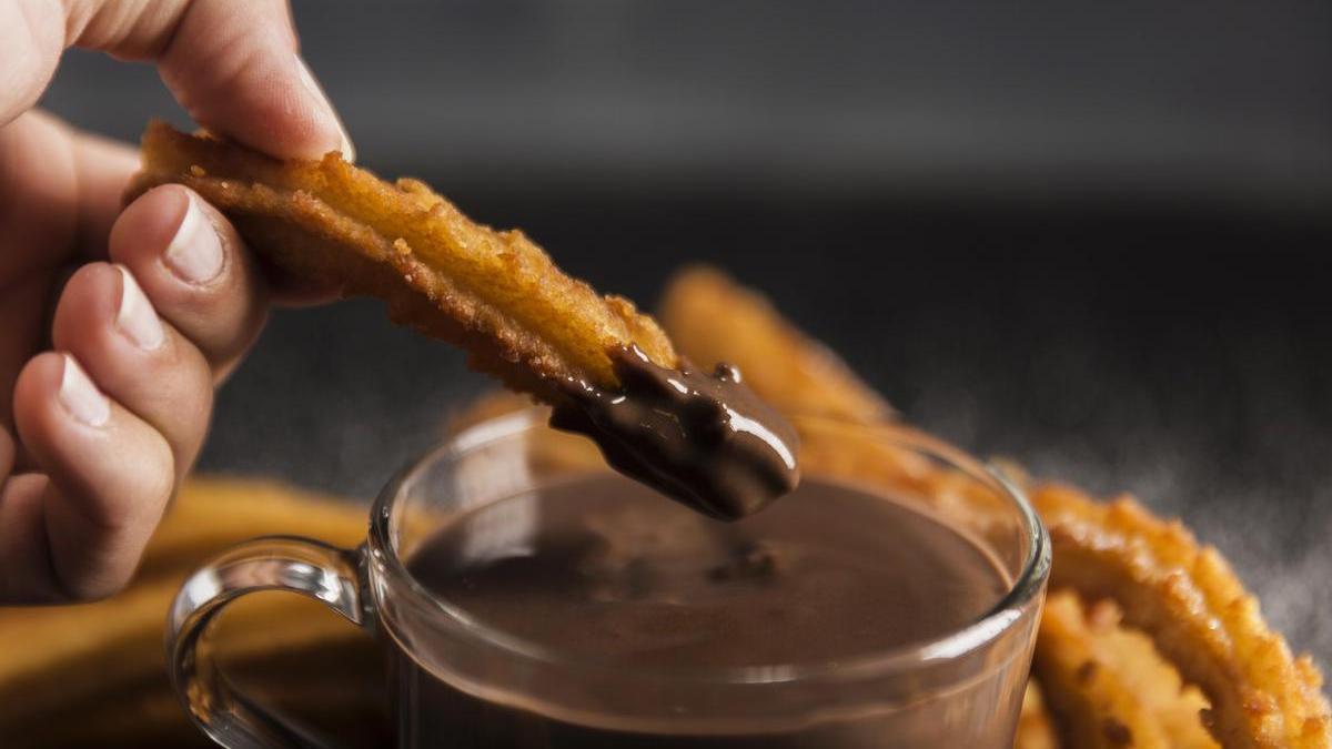 Taza de chocolate con churros