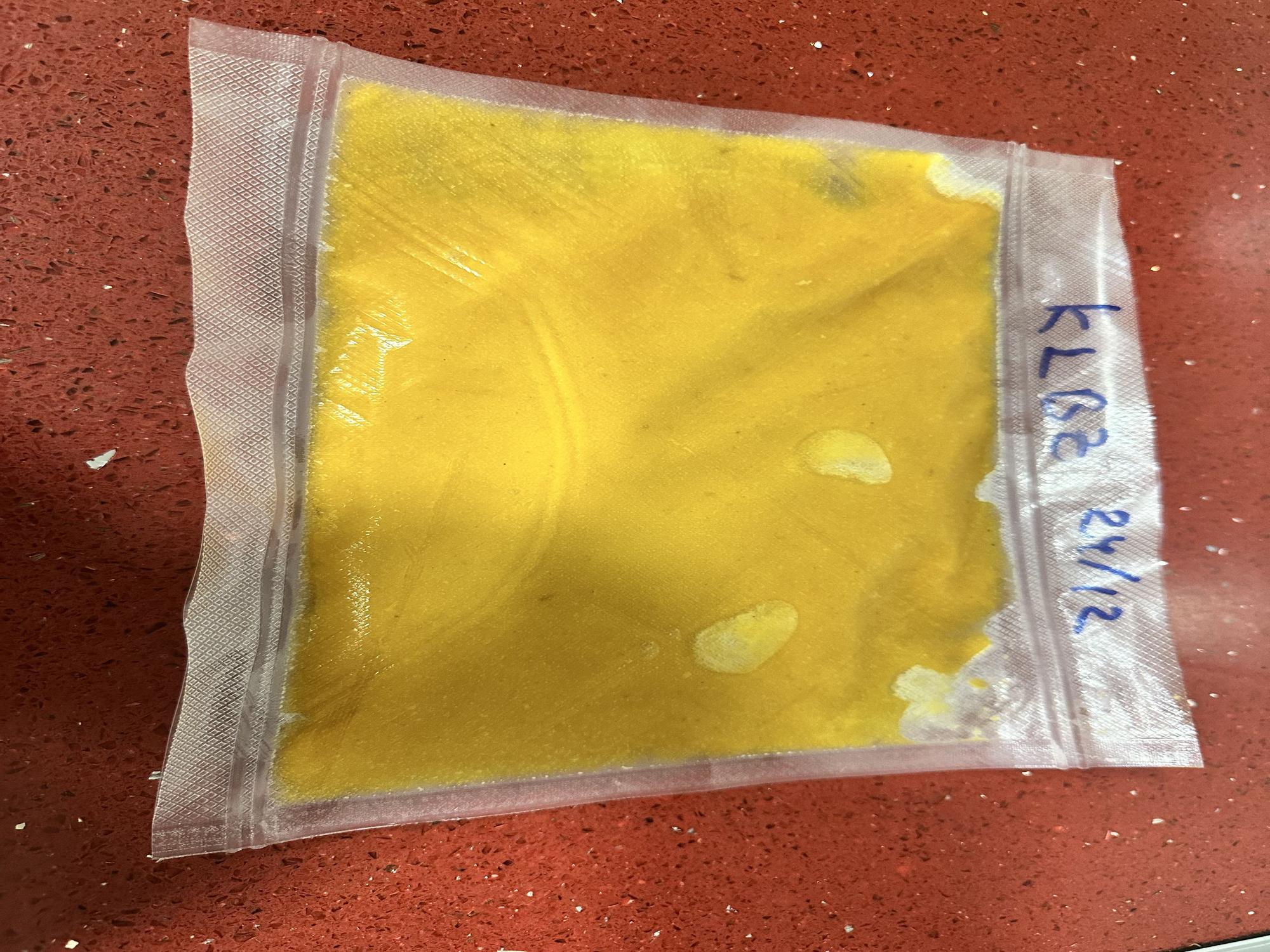 Congelar en horizontal para aprovechar mejor el espacio.