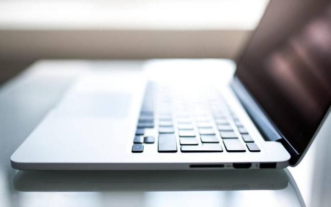 En julio ampliaron capital 84 empresas vascas y se disolvieron 104.