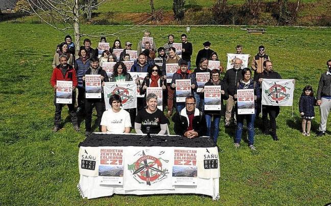 Convocan una manifestación contra los parques eólicos Convocan una manifestación contra los parques eólicos