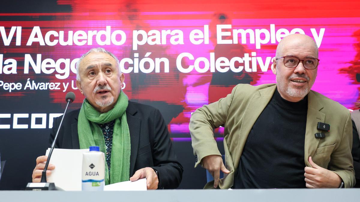 El secretario general de UGT, Pepe Álvarez, y el de CCOO, Unai Sordo.