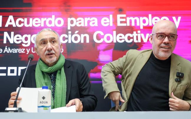El secretario general de UGT, Pepe Álvarez, y el de CCOO, Unai Sordo.