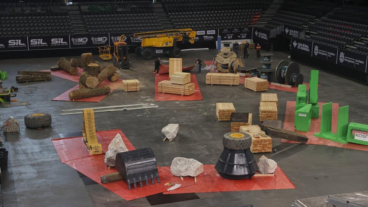 El circuito del Navarra Arena, en construcción, durante la previa de este jueves.
