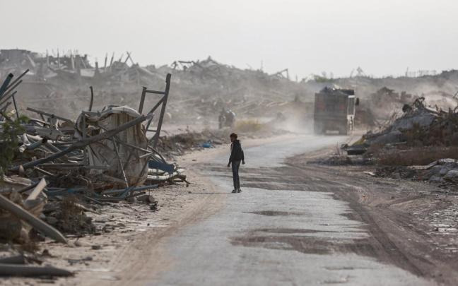La línea ha configurado una nueva frontera en torno a la zona de Gaza donde las tropas Israelíes mantienen posiciones.