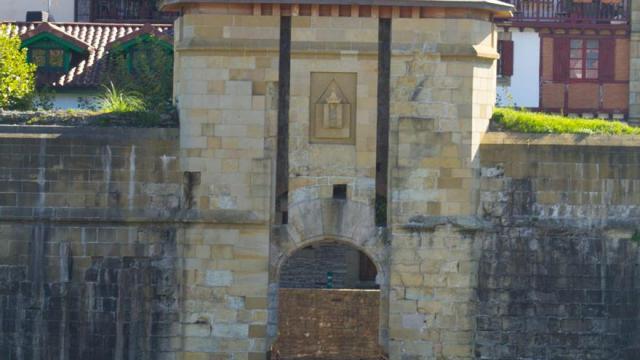 Puerta de San Nicolás