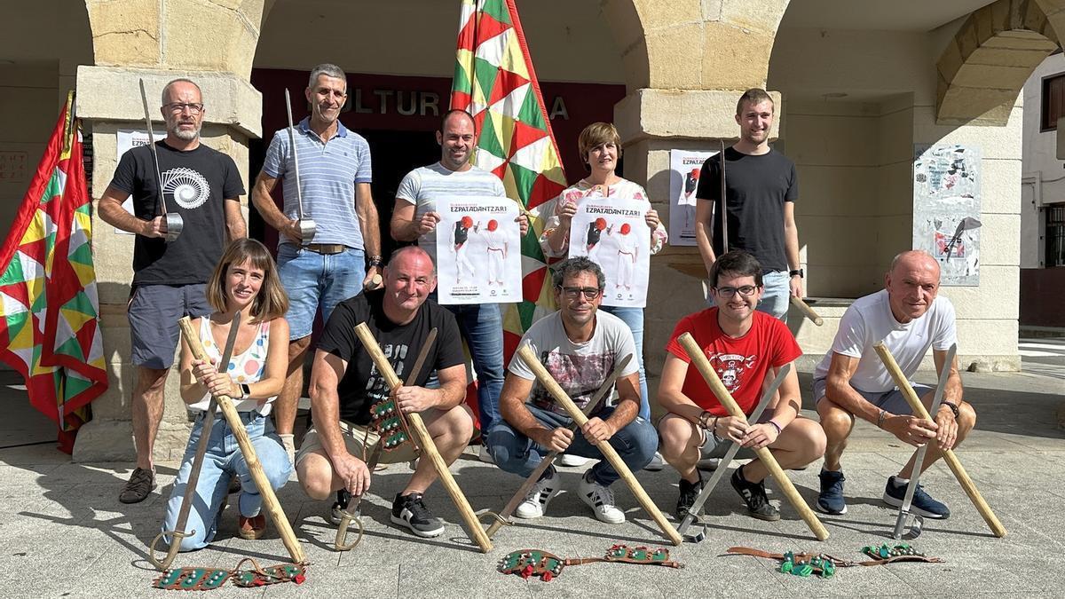 El Ezpatadantzari Eguna se celebrará en Mallabia