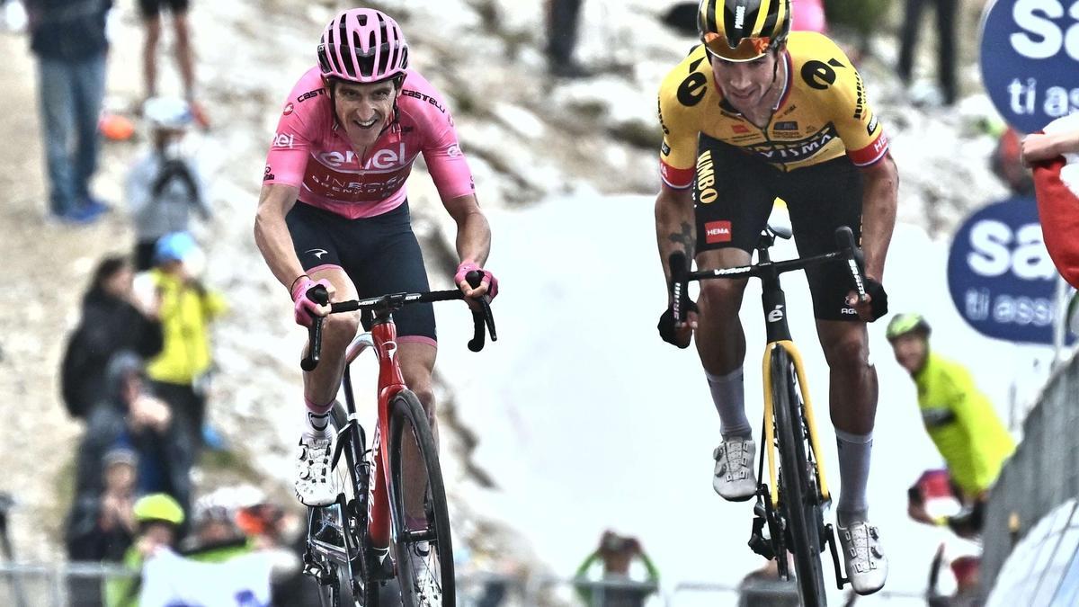 Thomas y Roglic, vencedor final, mantuvieron un gran duelo en la crono final del Giro.