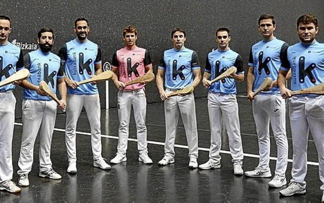 Gordon, Urrutia, Ibai Pérez, Fusto, Necol, Gaubeka, Madariaga, Maldonado, Del Río y Alkorta. | FOTO: OSKAR M. BERNAL