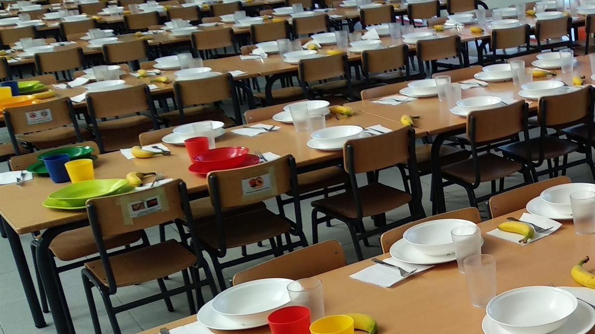 Un comedor escolar en una foto de archivo.