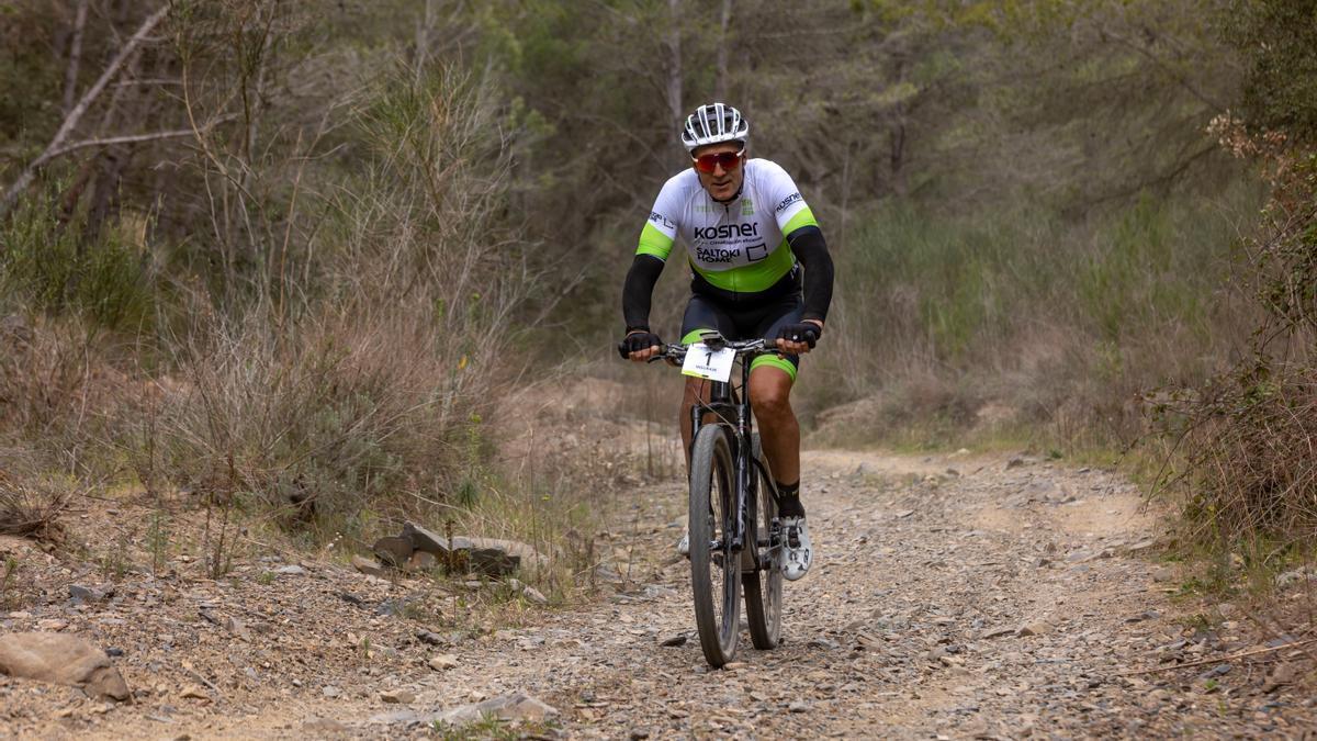 Miguel Induráin, rodando el fin de semana.