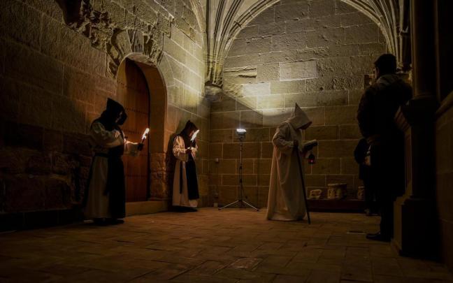 Una representación durante las visitas teatralizadas en el monasterio.