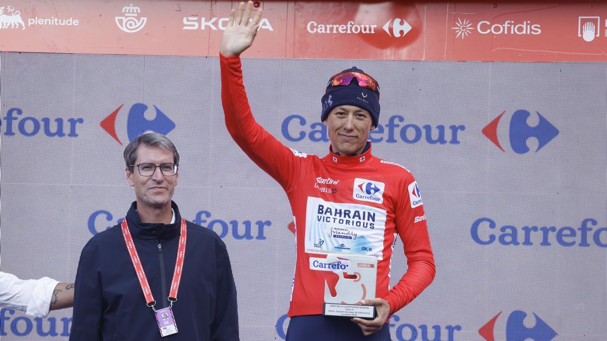 Træen sigue siendo el líder.