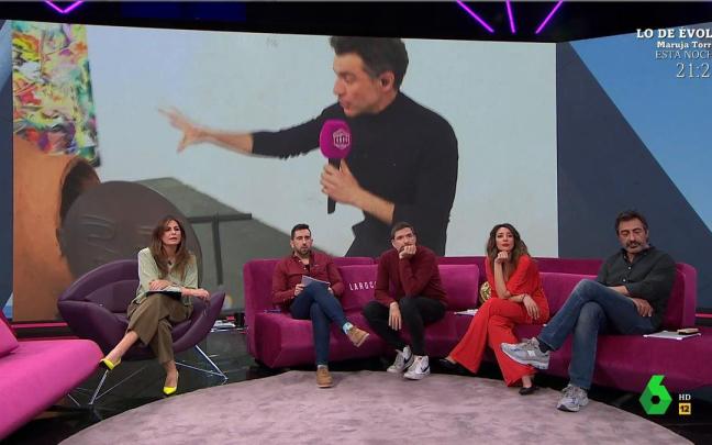 Nuria Roca junto a sus colaboradores en 'La Roca'.
