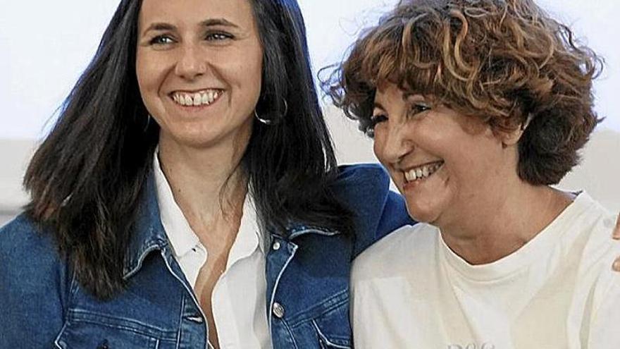 Pilar Garrido y Jone Belarra, en un acto político en Bilbao.