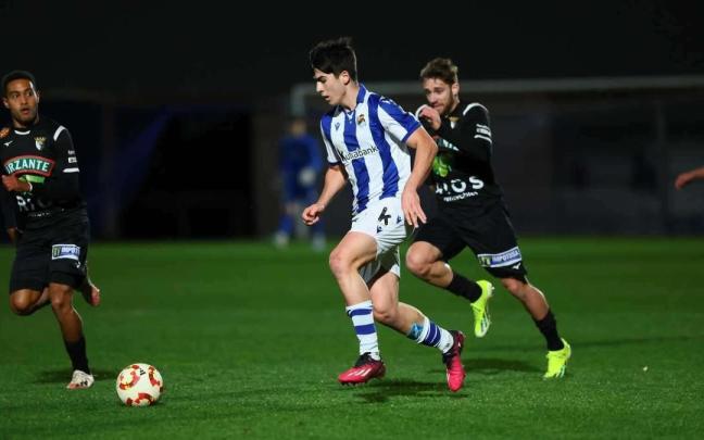 Javier Soroeta en un partido con la Real C. Real Sociedad