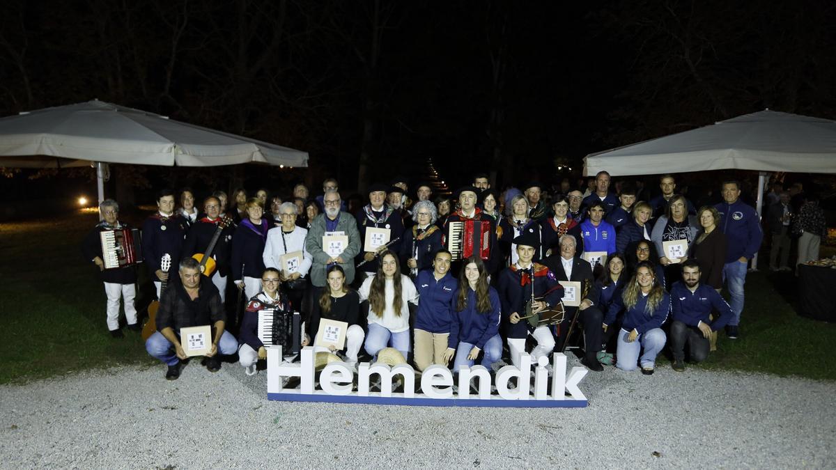 La gala DEIA Laboral Kutxa Hemendik Sariak Kostaldea, en imágenes