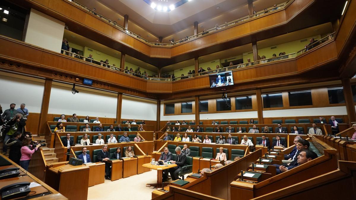 Vista general durante la sesión constitutiva del Parlamento Vasco de la XIII legislatura.