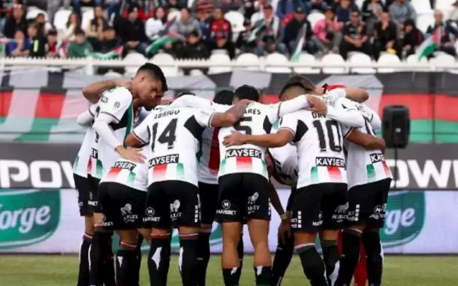 Plantilla de Palestino previo a un encuentro