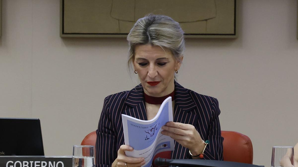 La vicepresidenta segunda del Gobierno español y ministra de Trabajo y Economía Social, Yolanda Díaz, comparece en la Comisión de Trabajo.
