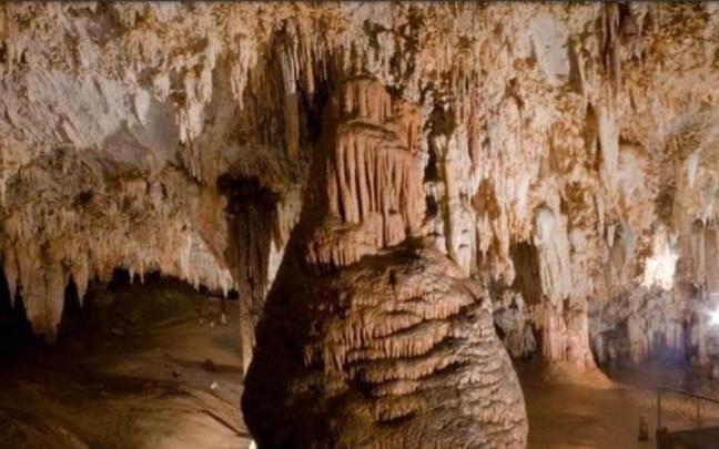 Imagen de archivo de la Cueva de Pozalagua.