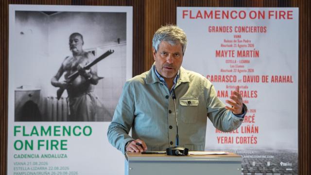Arturo Fernández, director de Flamenco on Fire, entrevistado en Las Tardes de Onda Vasca / Noticias de Navarra