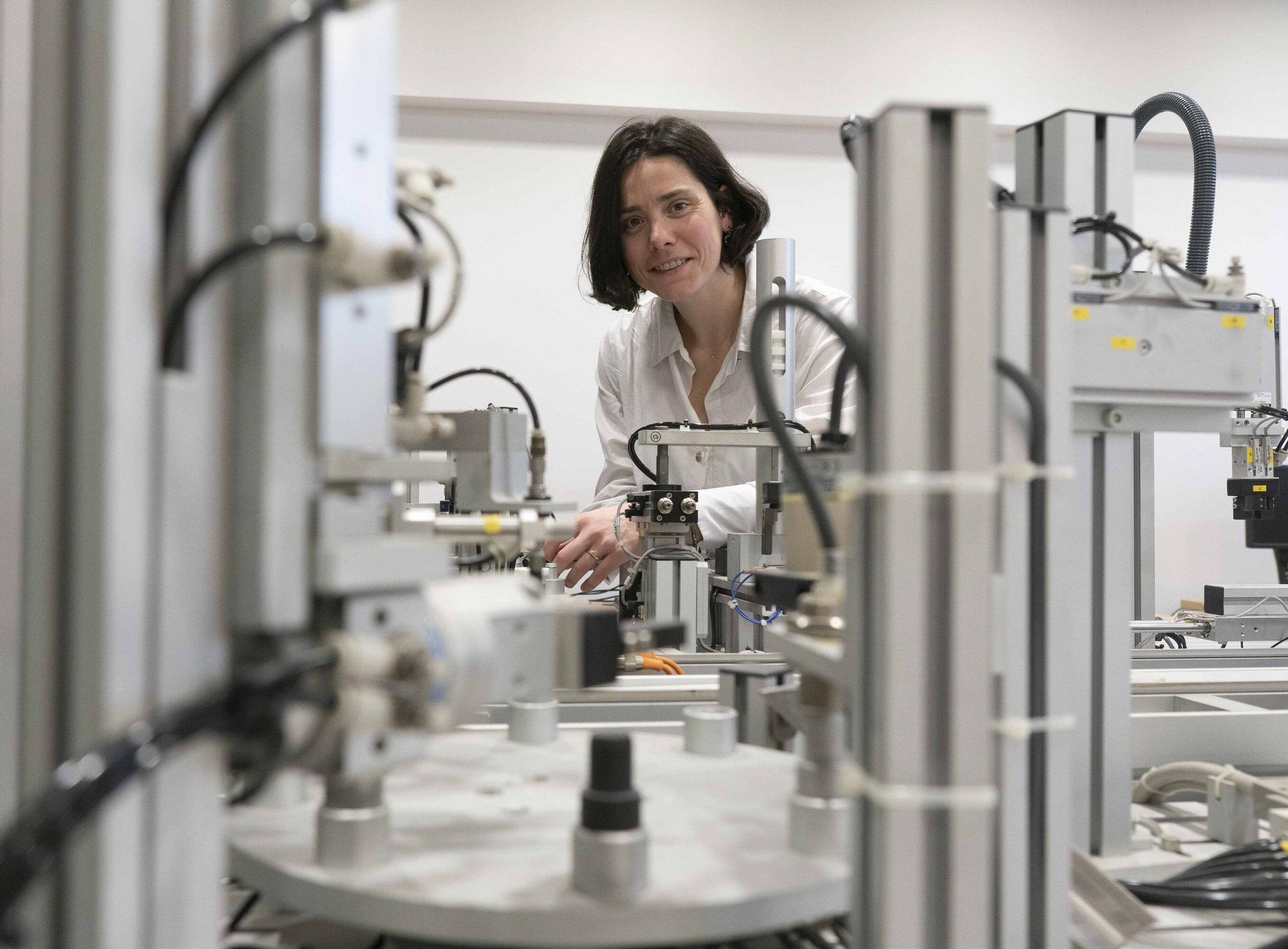 Usue Olatz Aspiazu es graduada en Ingeniería Química e Ingeniería Química Industrial y doctora en Química Aplicada y Materiales Poliméricos por la Universidad del País Vasco