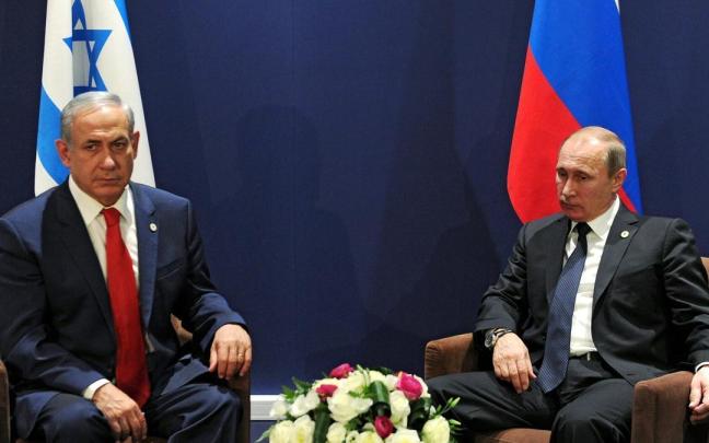 Netanyahu, en una reunión junto a Putin.