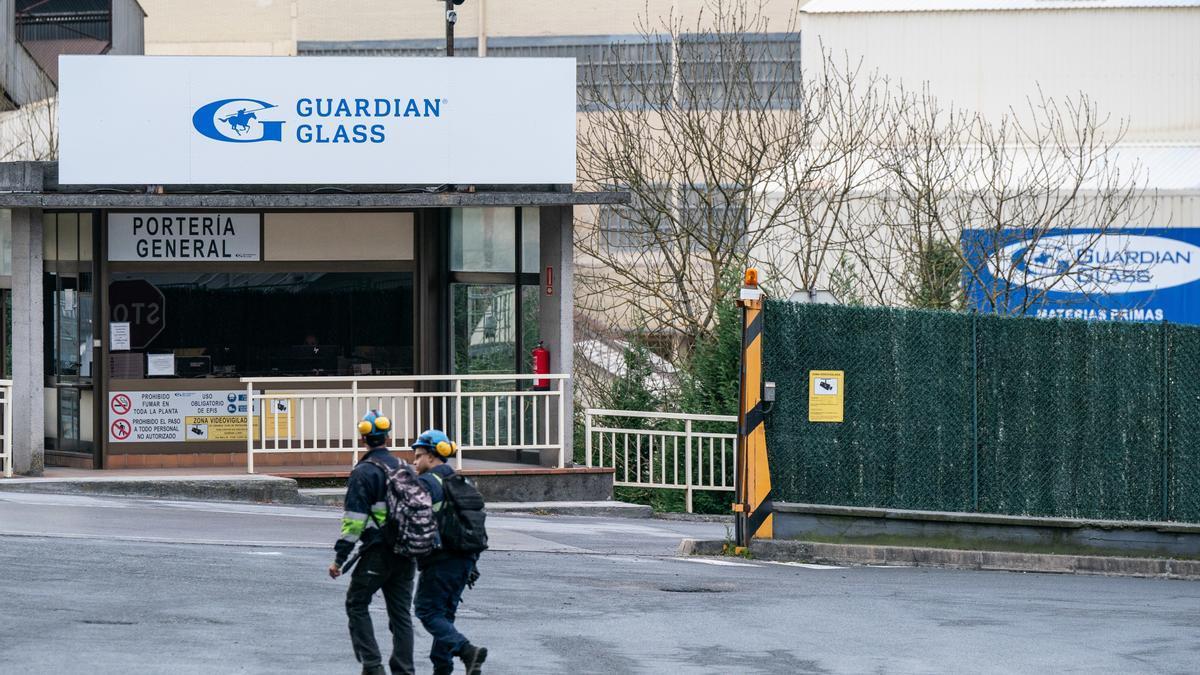 Entrada de la fábrica de Guardian en Laudio.