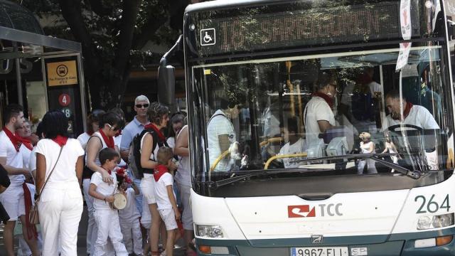 Imagen de archivo de la una línea de la villavesa en San Fermín.