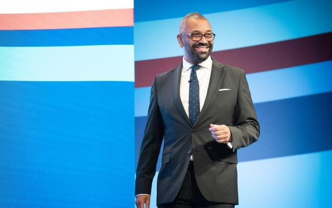 El ministro de Asuntos Exteriores de Reino Unido, James Cleverly, durante el acto del Partido Conservador celebrado en Manchester.