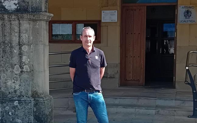 Alberto Intxaurraga deja la Alcaldía del municipio de Artea