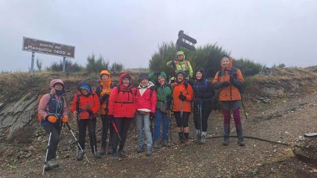 Componentes del grupo de mujeres, en una de sus últimas salidas con destino a las cumbres más altas de Castilla y León.
